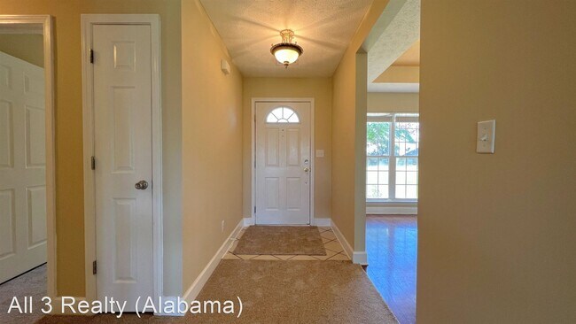 Building Photo - 4 br, 2 bath House - 140 Sterling Drive