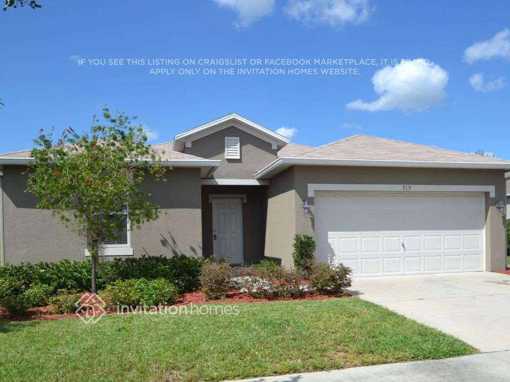 Foto principal - 719 Lake Douglas Dr