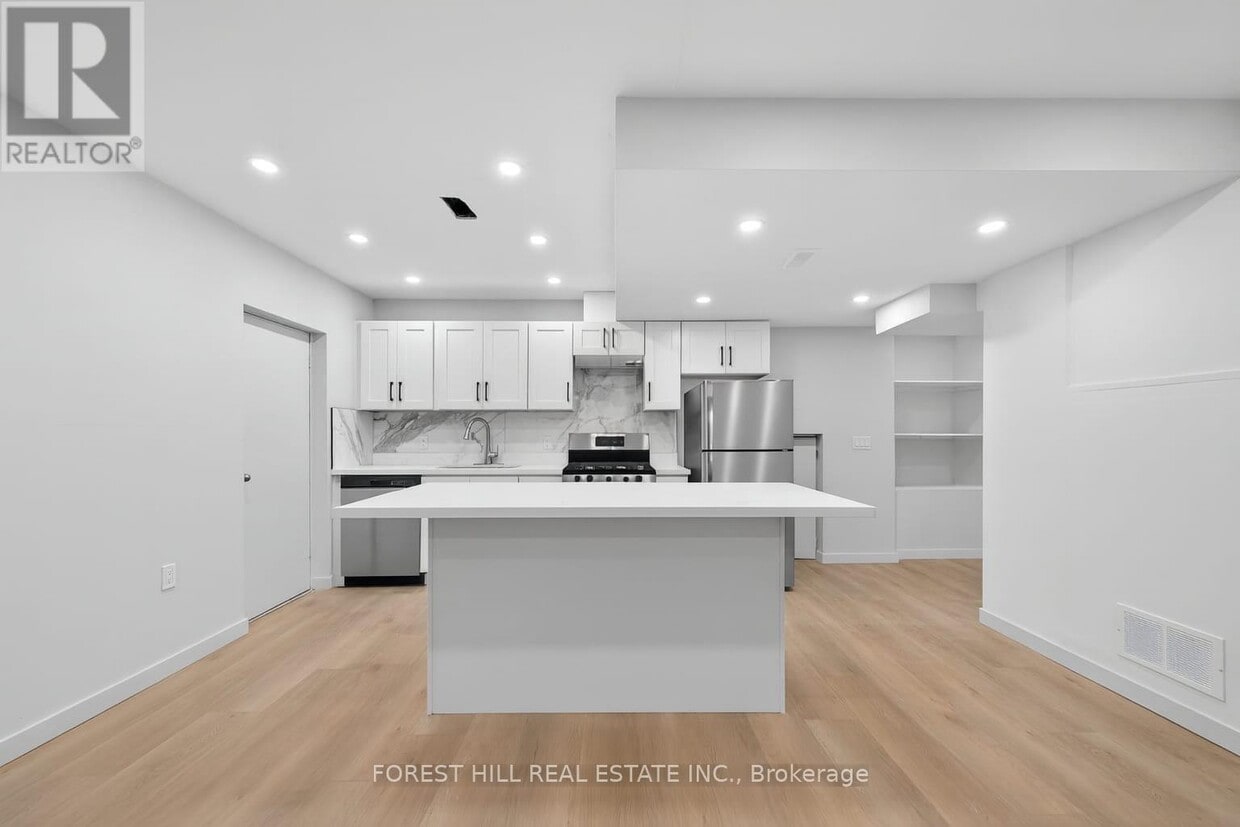 Primary Photo - 19 Candis Dr