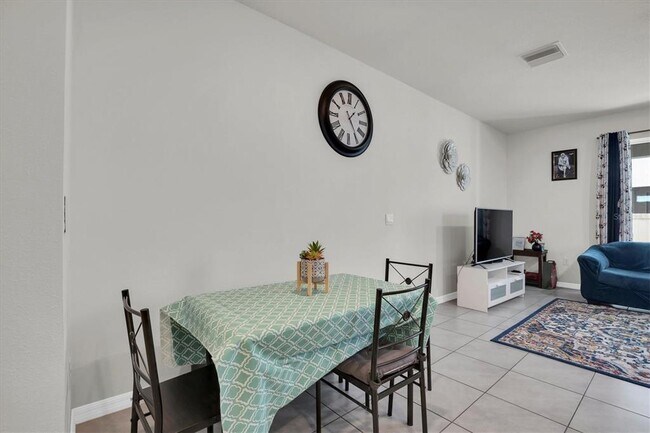 Foto del edificio - 2917 Suncoast Plains Dr