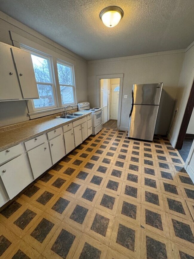 Foto del edificio - 2118 Drexel Ave