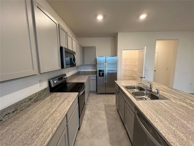 Building Photo - 136 Mangrove Shade Cir