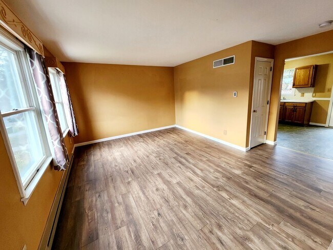 Foto del edificio - 3 Bedroom 1.5 Bath Available in Elizabethtown!