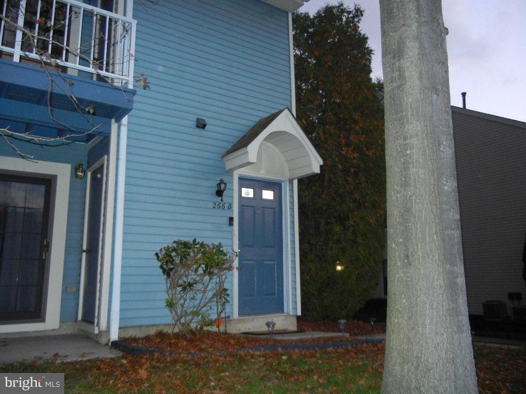 Primary Photo - 266 Everly Ct