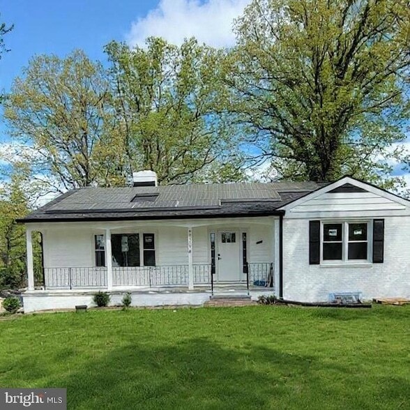 Photo - 2608 Holly Dr House