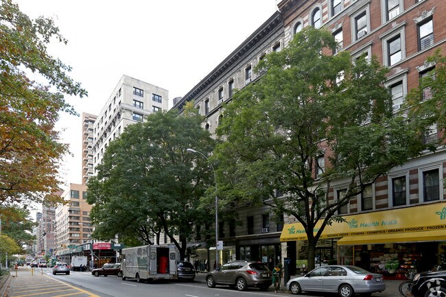 Building Photo - 2601-2607 Broadway
