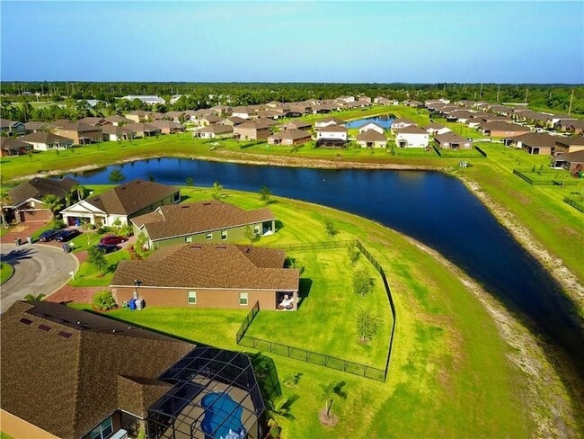 Foto del edificio - 1296 Lexington Manor SW