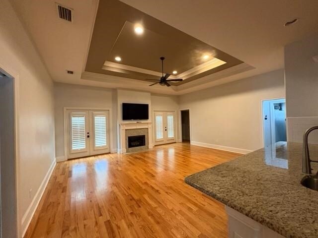 Foto del edificio - 3251 Carollton Dr