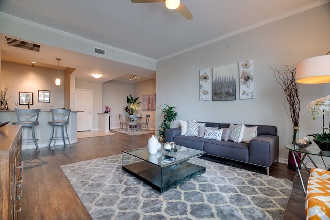 2BR, 2BA - 1,295SF - The Strand