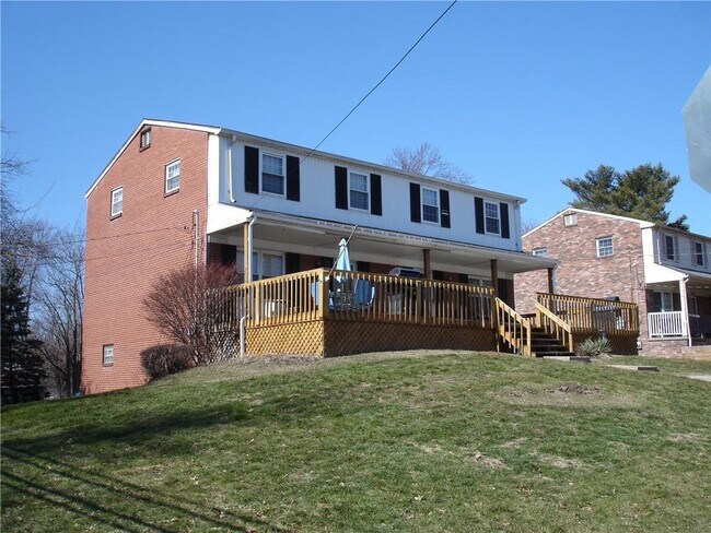 Building Photo - 8223 Elaine Dr