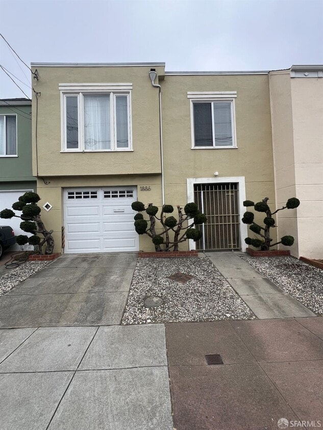 Primary Photo - 1886 38th Ave