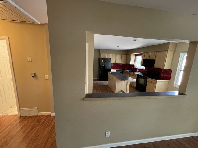 Foto del edificio - 618 W Laurel St