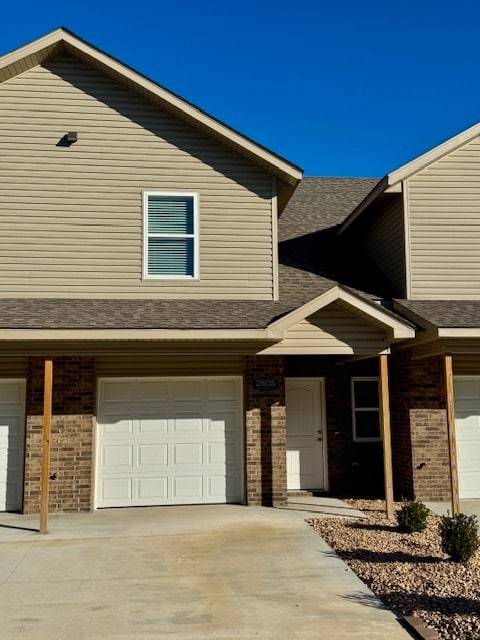 Building Photo - 2805 W Mockingbird Ln