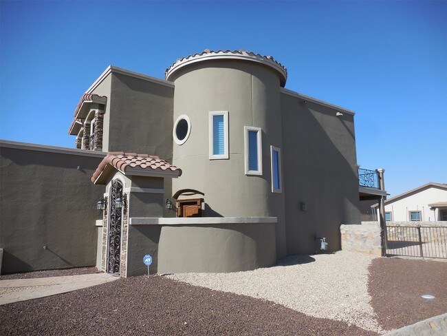 Building Photo - 2893 Pasillo Rock Pl