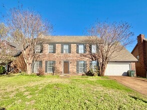 Building Photo - 2554 Jeffries Cove