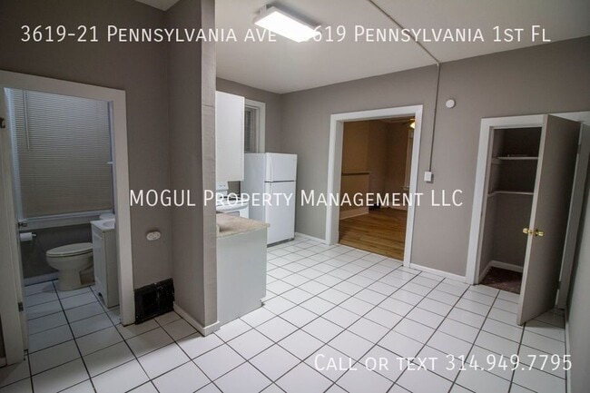 Building Photo - Large space at a great price!