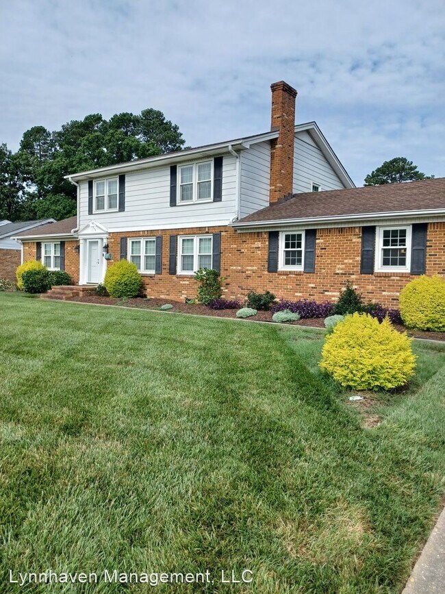 Building Photo - 4 br, 3.5 bath House - 1045 Five Forks Rd