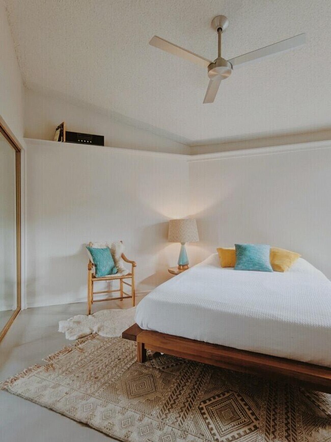 Foto del edificio - 37800 Da Vall Dr