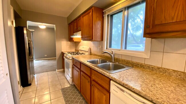 Building Photo - 9117 Barberry Ln