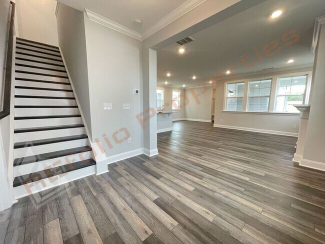 Foto del edificio - Gorgeous Brand New 4 Bedroom 3 Bath Home w...