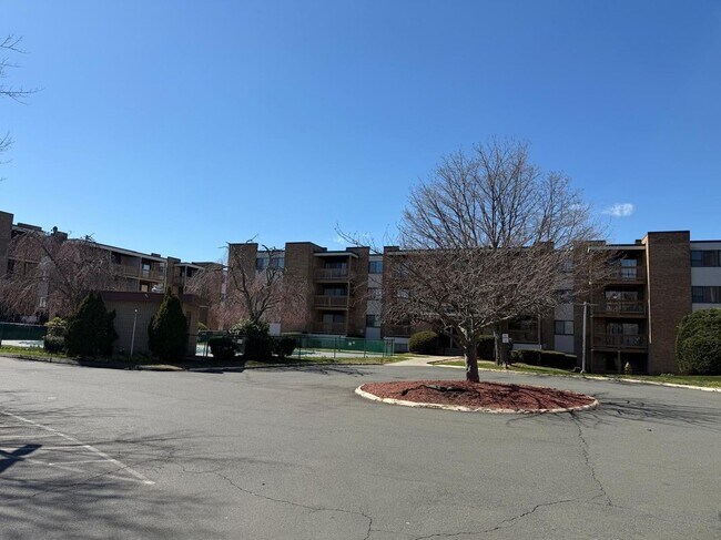 Foto del edificio - 155 Bull Hill Ln