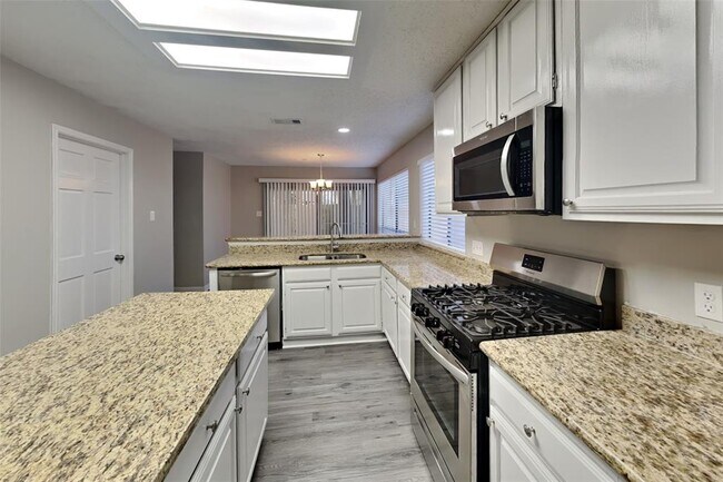 Foto del edificio - 12519 Limber Pine Pl