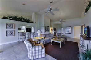 Building Photo - 27175 Oakwood Lake Dr