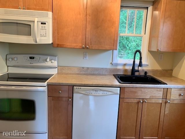 Foto del edificio - 2 br, 1 bath House - 4223 Stanton Ave