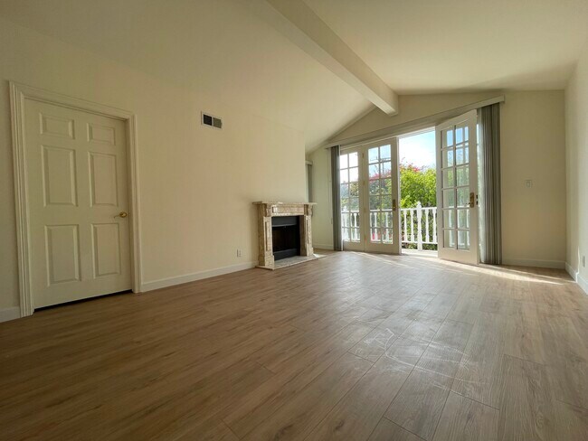 Foto del edificio - 623 Palisades Ave