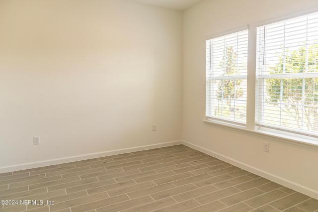 Building Photo - 3 bedroom in Jacksonville FL 32222
