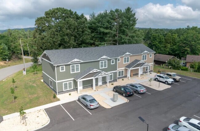 Foto del edificio - Midway Townhome