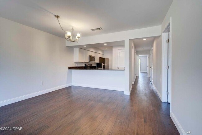 Foto del edificio - 151 Coyote Pass