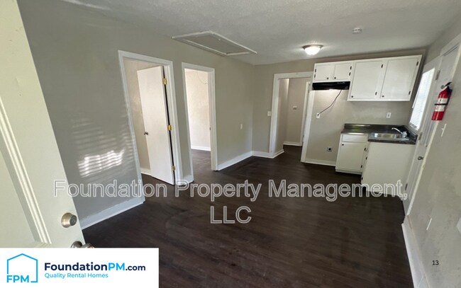 Building Photo - 1371 E Trigg Ave
