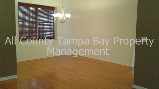 Building Photo - 3326 Sam Allen Oaks Cir