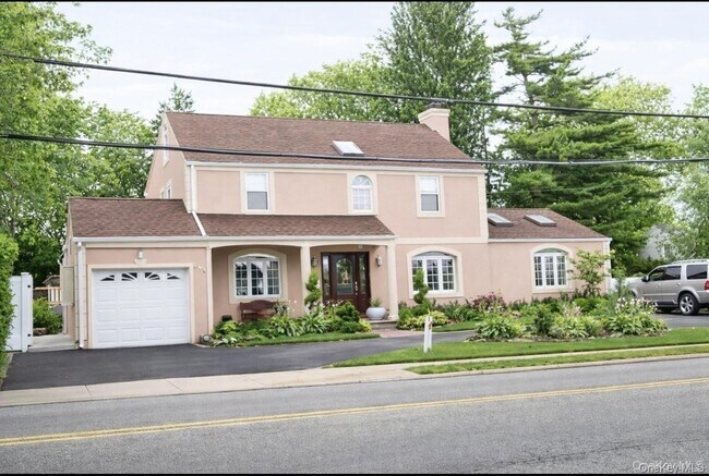 Foto del edificio - 314 Main St