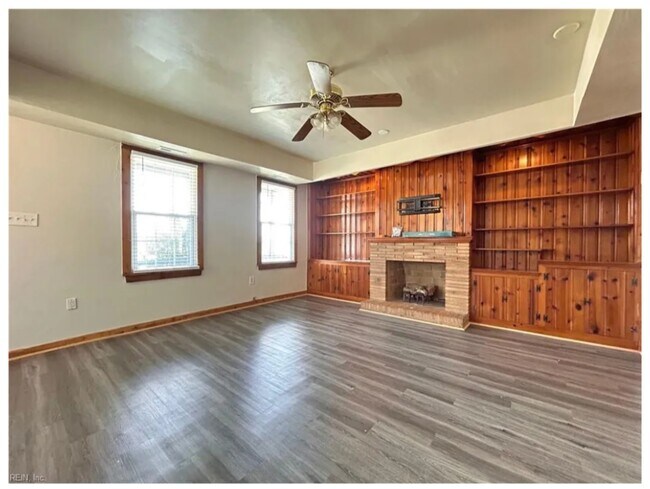 Foto del edificio - 400 Jamestown Ave