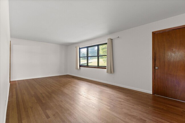 Foto del edificio - 517 Randall St