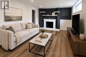 Building Photo - 183 Collings Ave