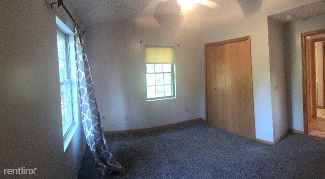 Building Photo - 2 br, 1 bath House - 1442 St Rt 183