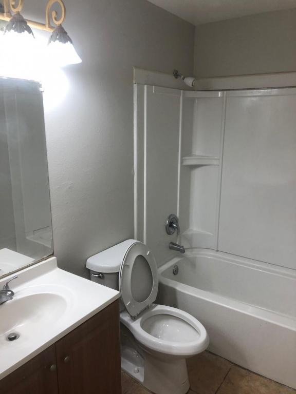 Foto del edificio - 39328 Greenmeadow Drive