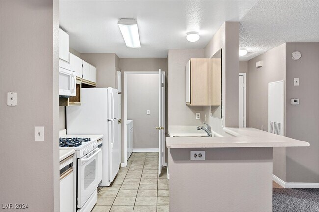 Building Photo - 2200 S Fort Apache Rd