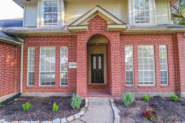 Building Photo - 14311 Ragus Lake Dr