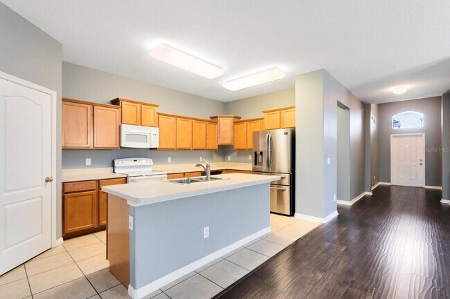 Foto del edificio - 2819 Youngford St