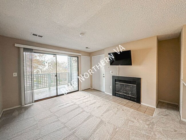 Photo - 1510 Summerchase Ct House