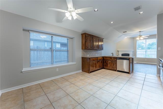 Foto del edificio - 4720 Daisy Leaf Dr