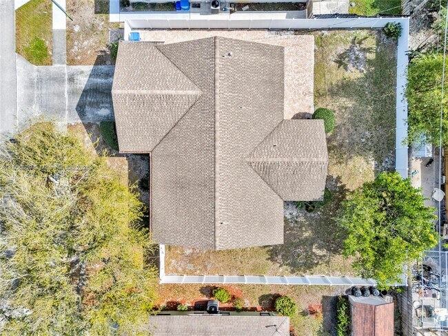 Building Photo - 981 Wynndale Way