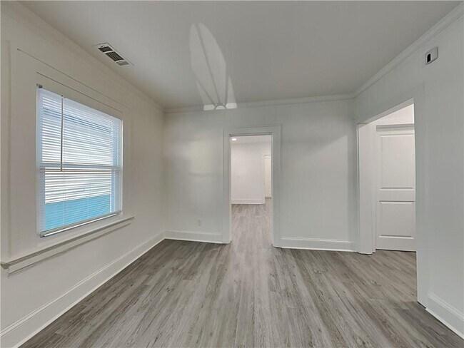 Foto del edificio - 1038 Washington Heights Terrace NW