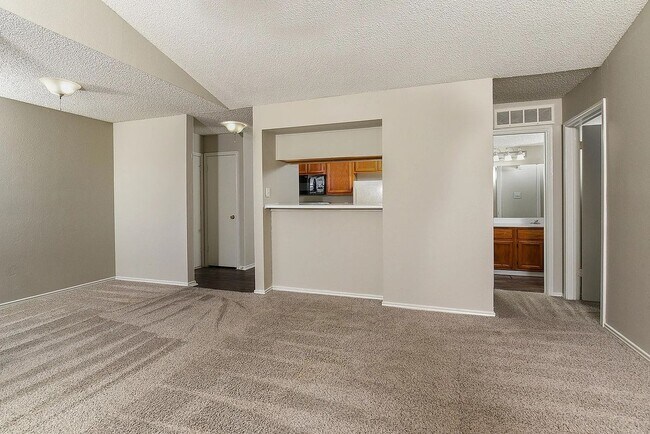 Foto del edificio - 9971 Quail Blvd
