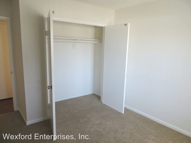 Building Photo - 7840 Stalmer St