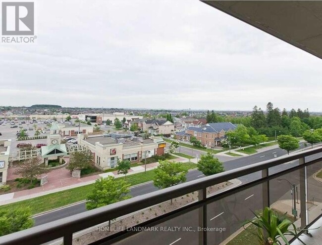 Building Photo - 540-540 Bur Oak Ave